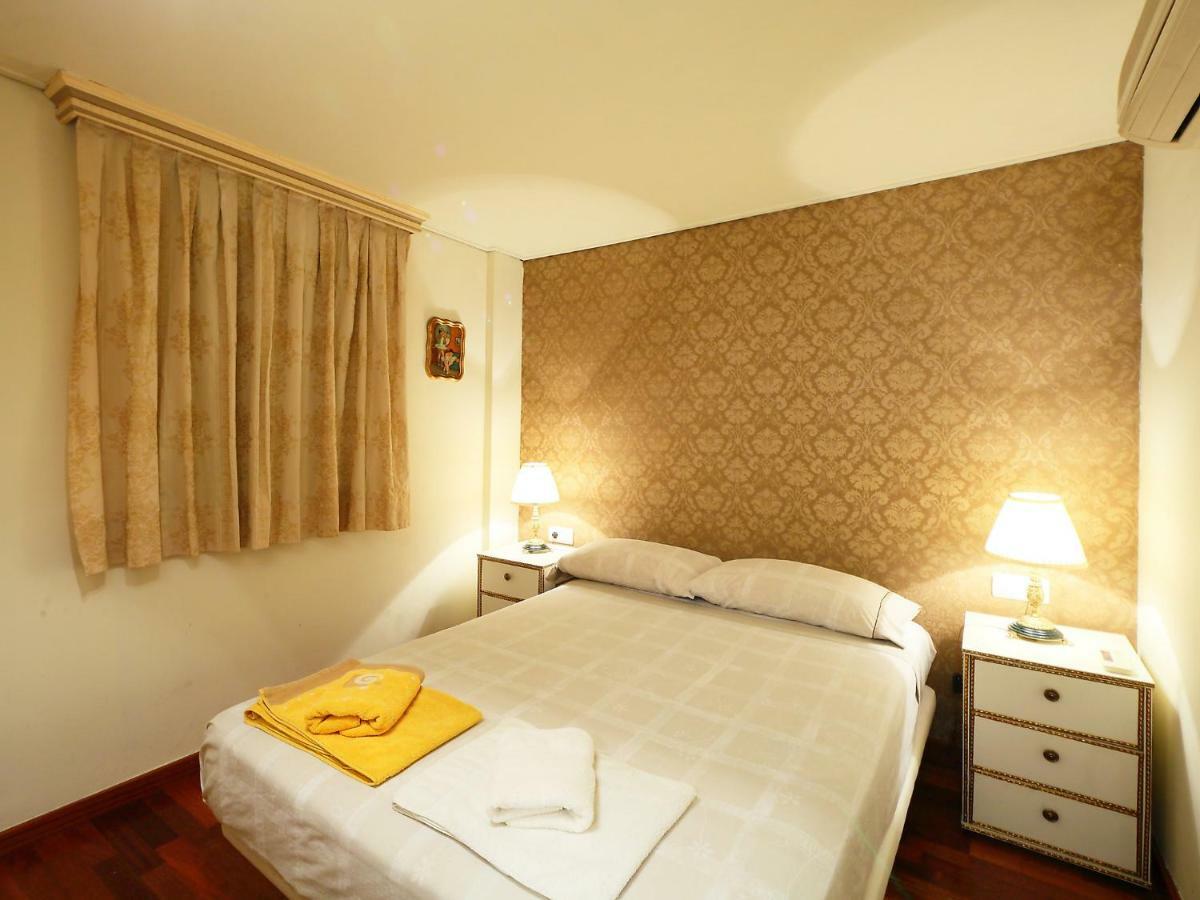 Appartamento Plaza De Catalunya - Pso- De Gracia By Interhome Barcellona